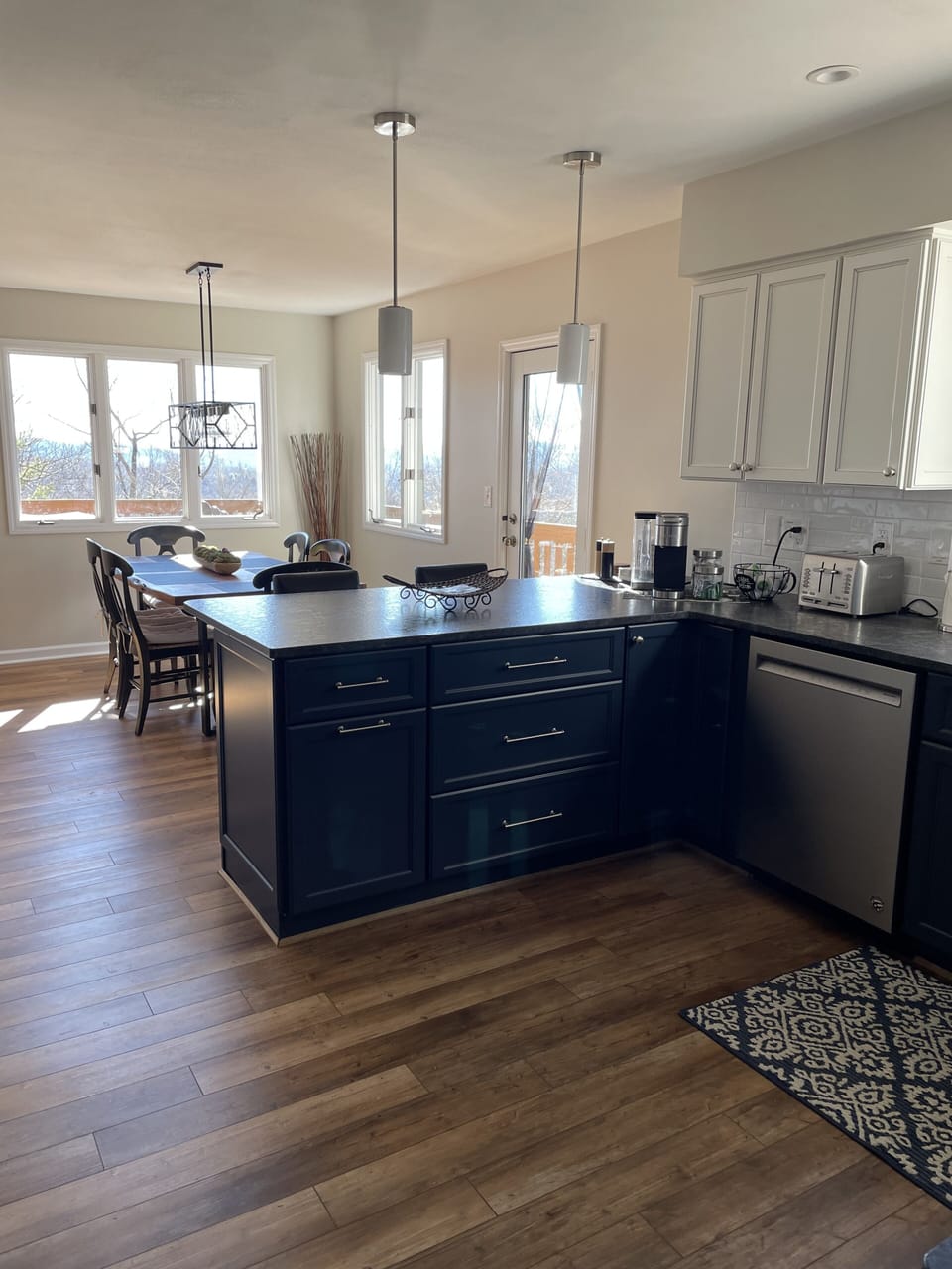 Kitchen to Dining Area