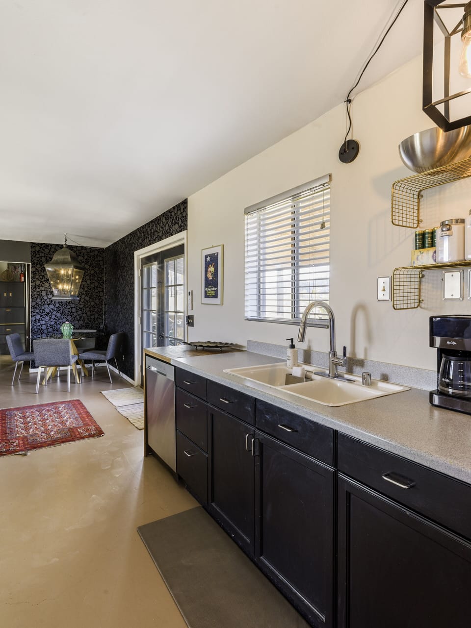 Kitchen (2)