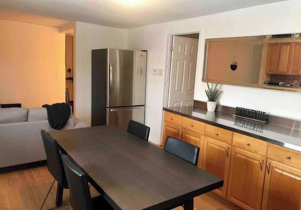 2-bedroom condo 15 min Montreal downtown Apartment in Longueuil