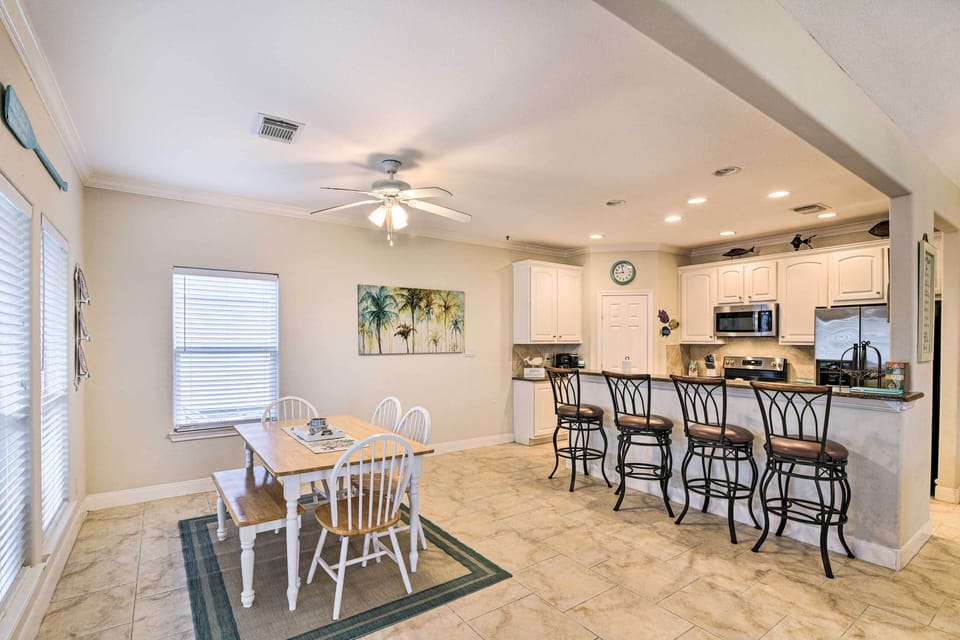 Dining Space | Dishware & Flatware