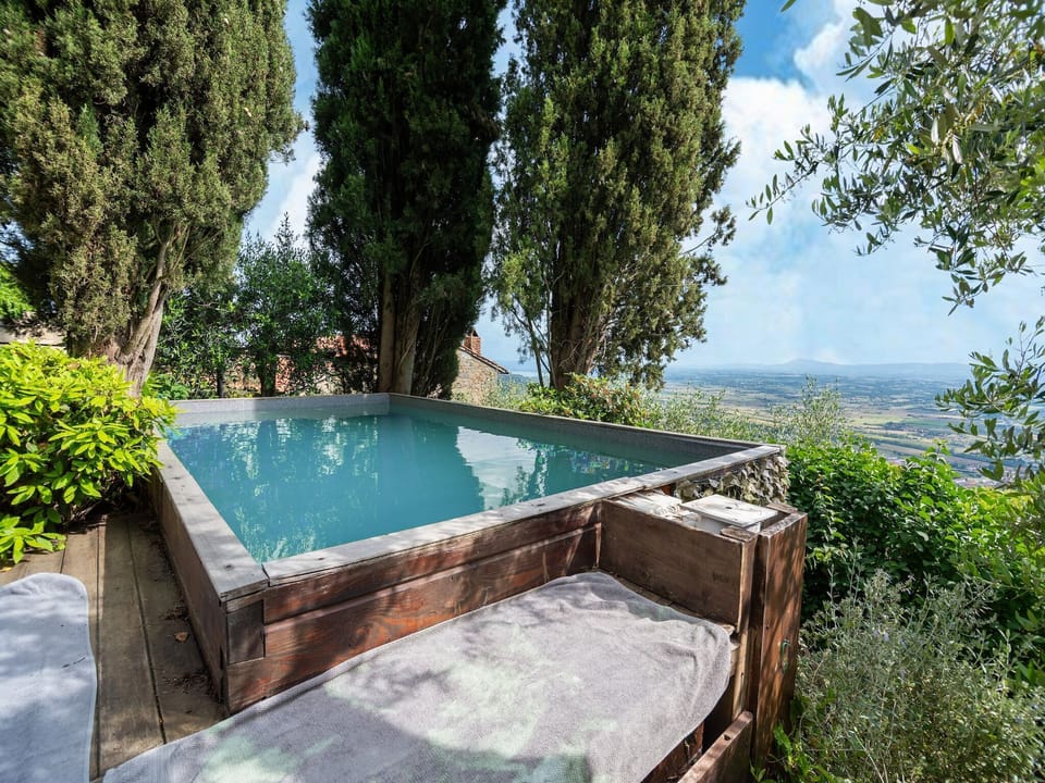 Holiday Home Swimming Pool
