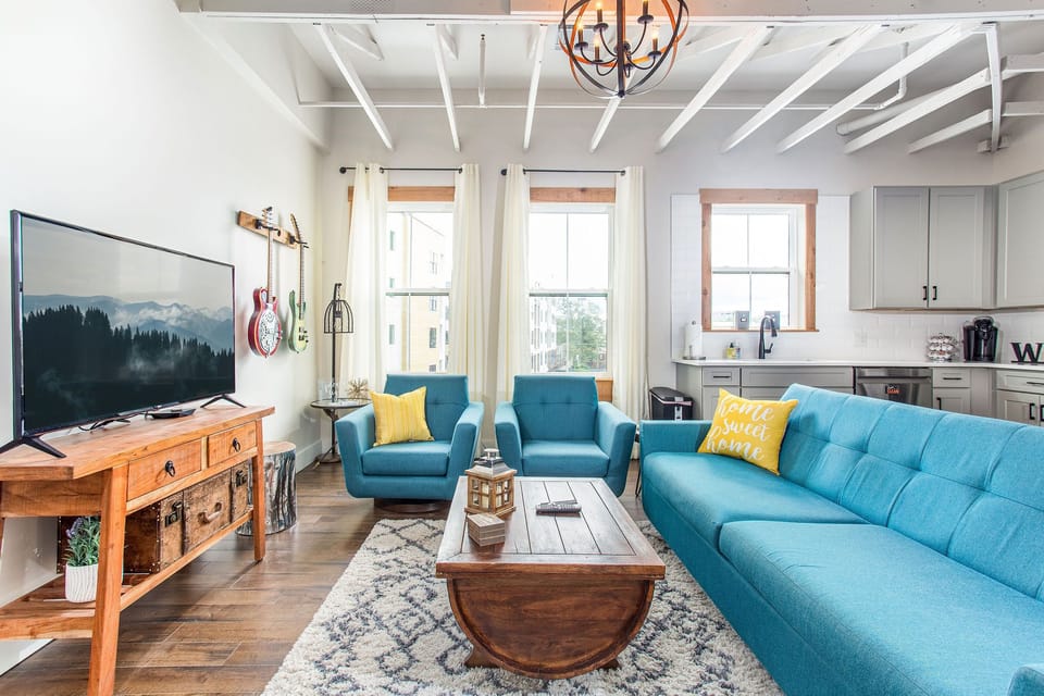 Living Room with Queen Sofa Bed