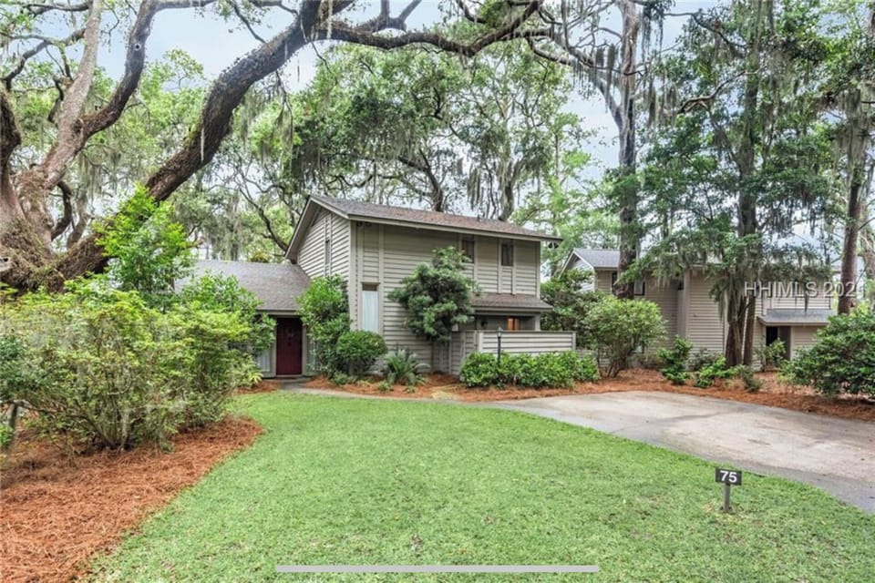 Front House with Driveway