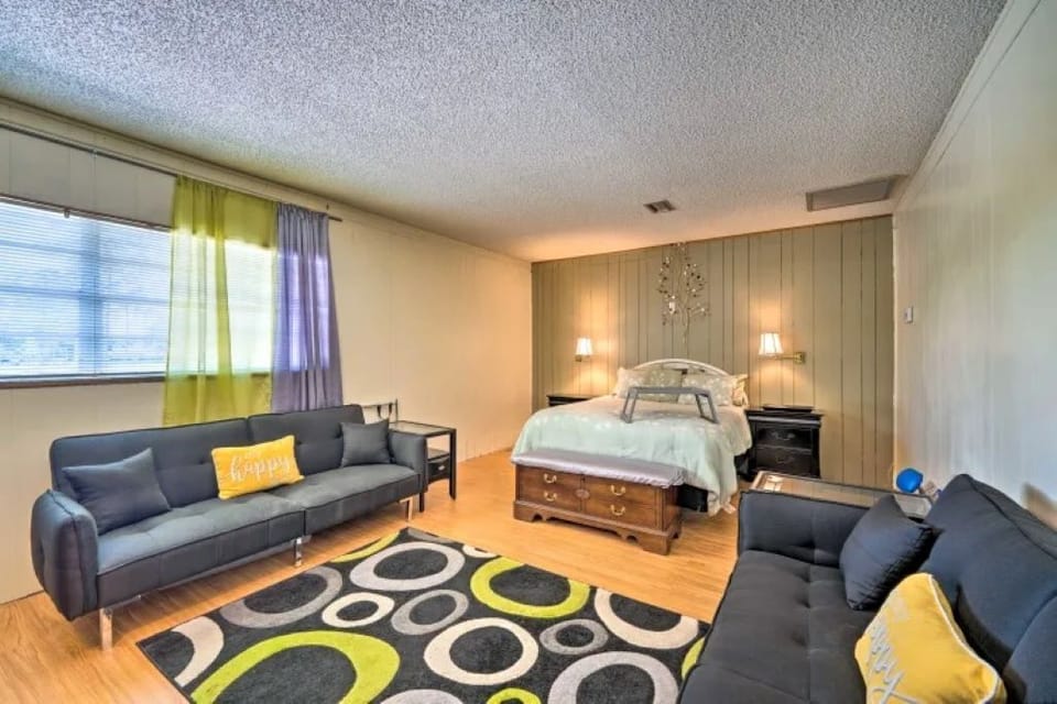 Bedroom 1 with two sleepers