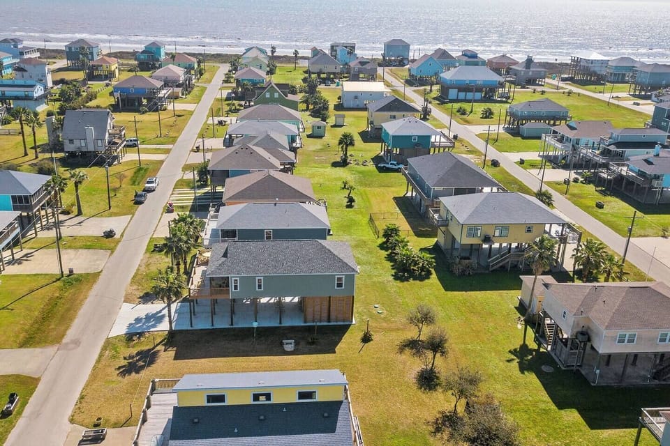View of the community from the second floor patio