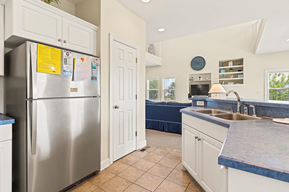 Kitchen - Mid Level