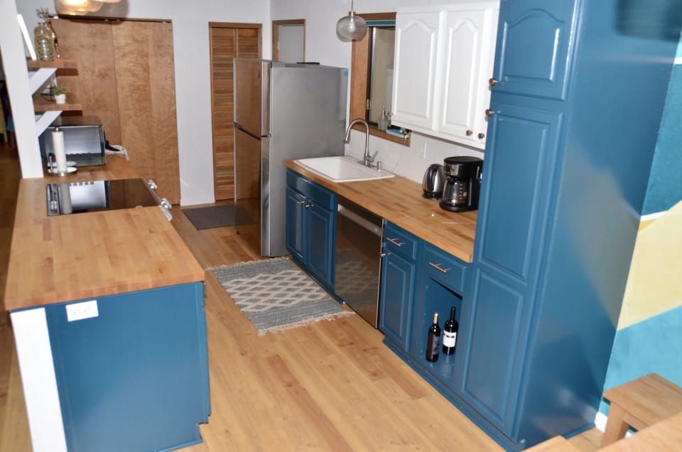 The kitchen is well-stocked with all the tools you'll need. 
