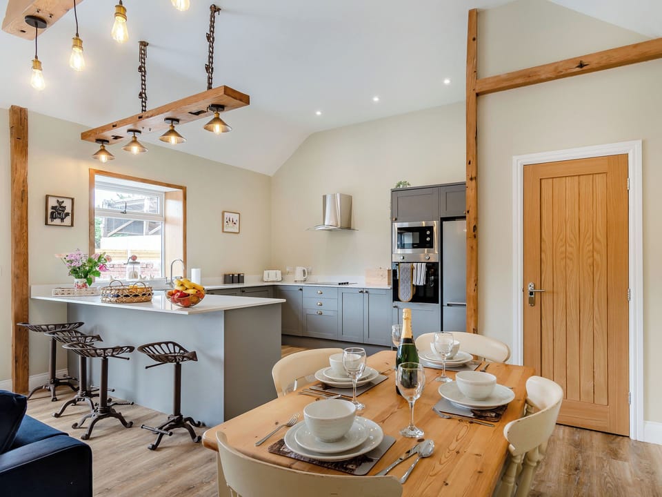 Dining Area | Dip Tub Den - Brian&rsquo;s Barns, Skerne, near Driffield