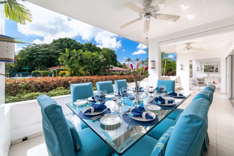 Outdoor dining area