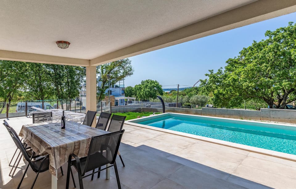 balcony-terrace
