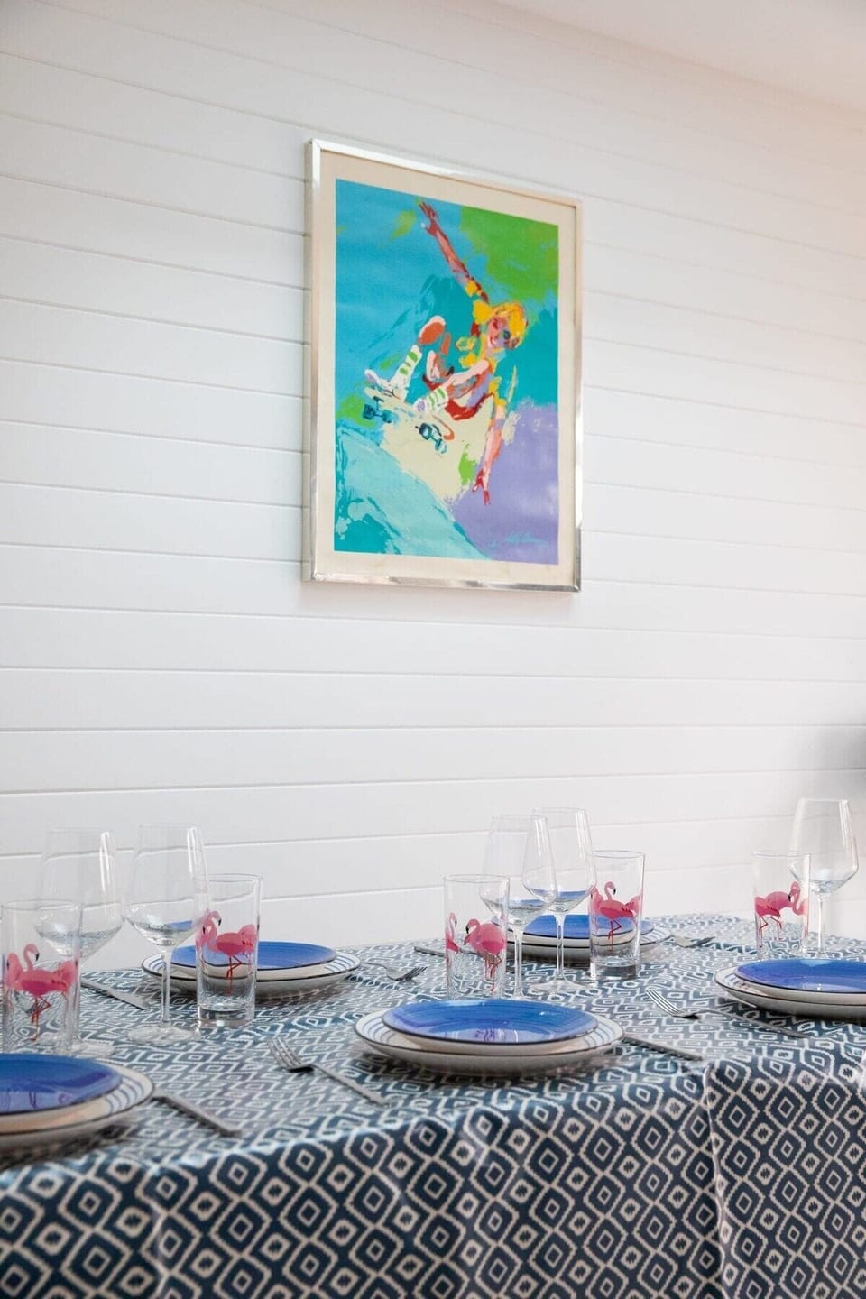 The table is all set. Gather everyone and serve your tasty homemade delicacies