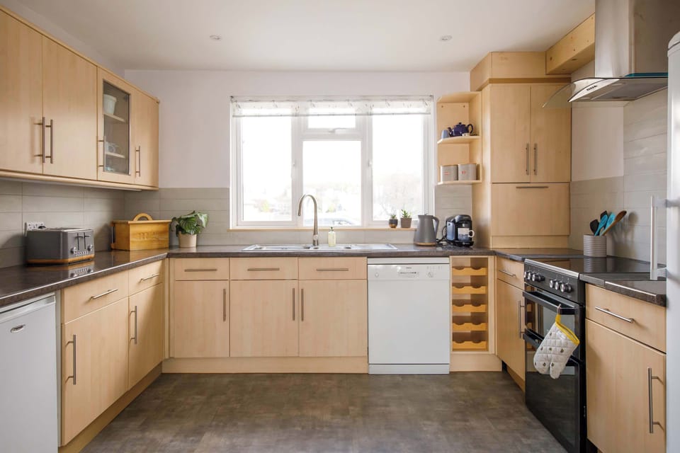 The kitchen is spacious enough for multiple chefs