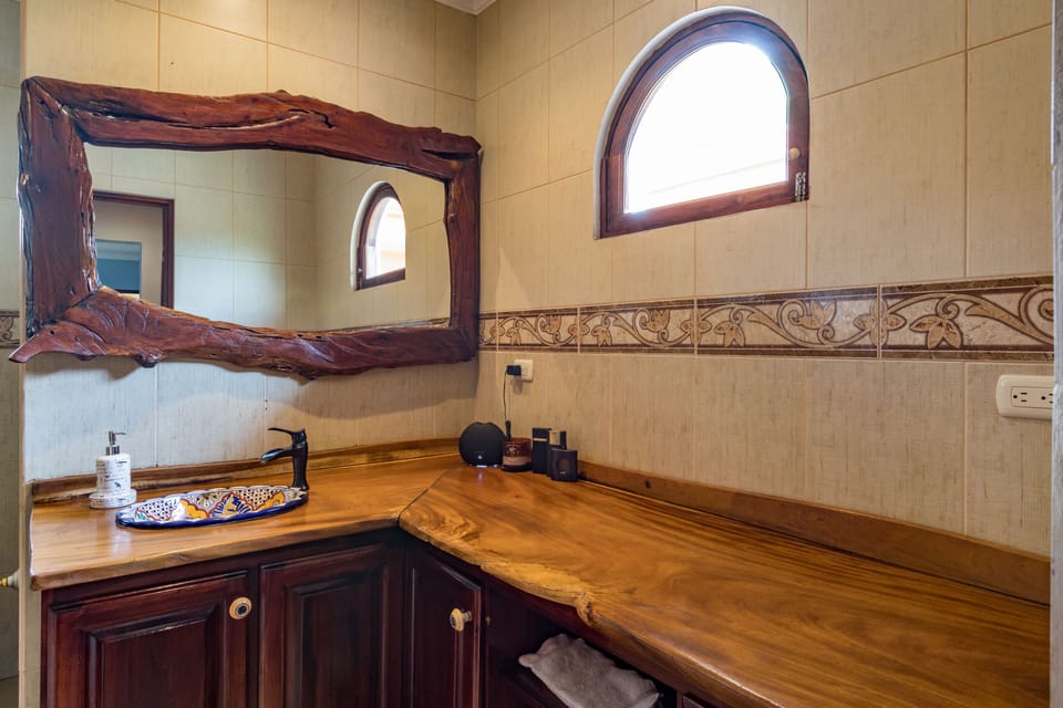 master ensuite