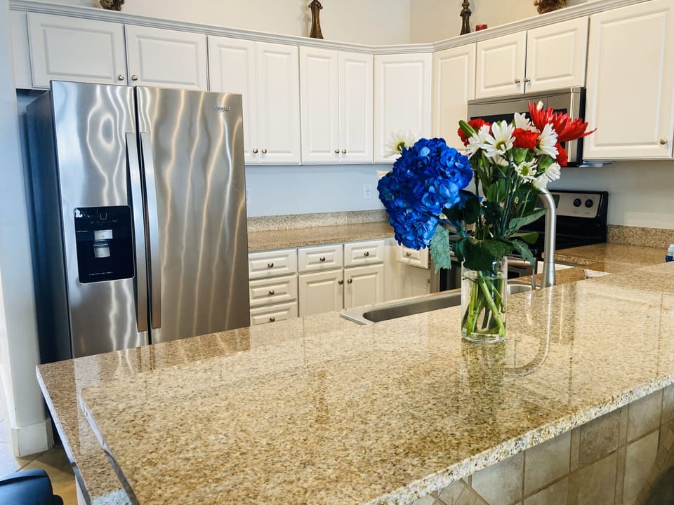 This kitchen has everything you need to prepare your family meals.