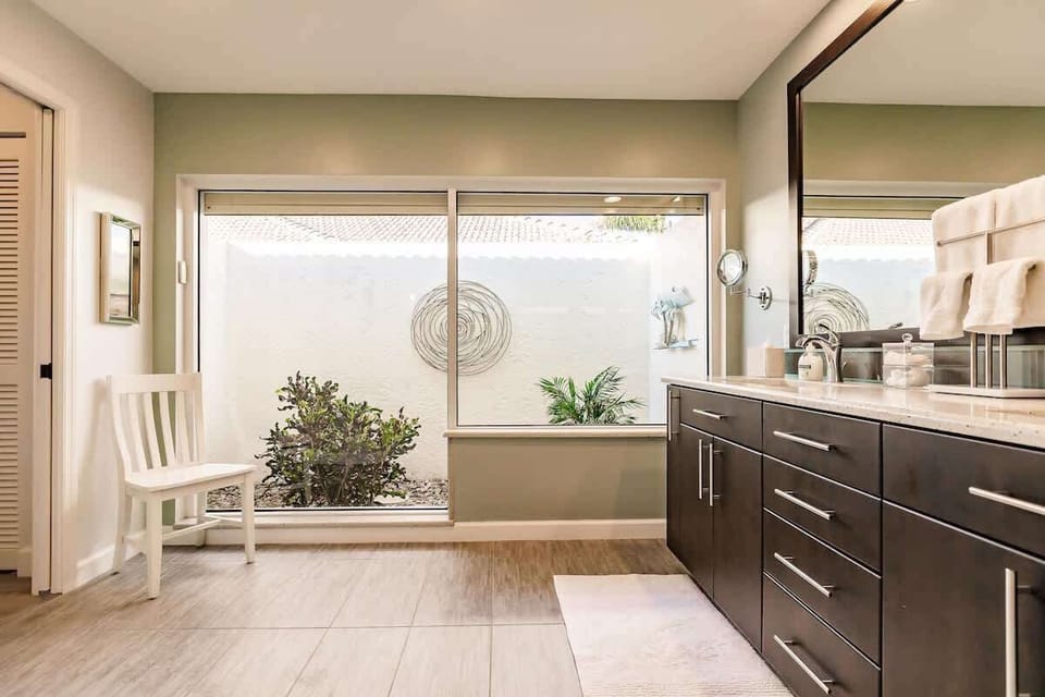 amazing master bath 