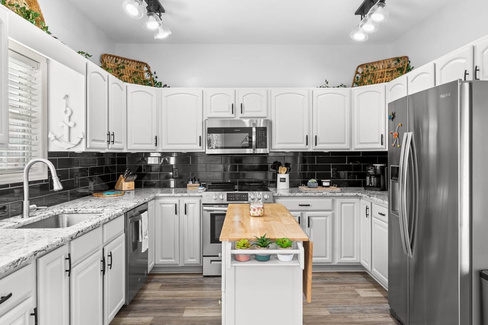 Fully stocked kitchen with new appliances