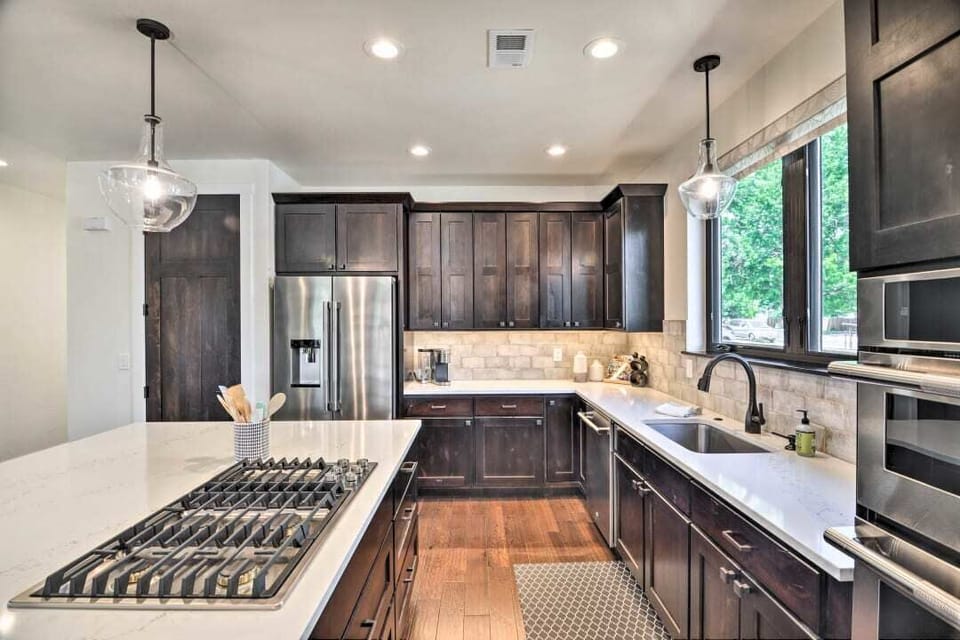 Chef's Kitchen with Stainless Steel Appliance
