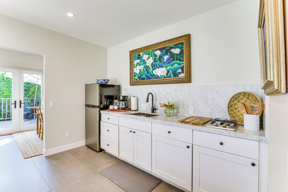 Kitchenette | Coffee Maker | Cooking Basics