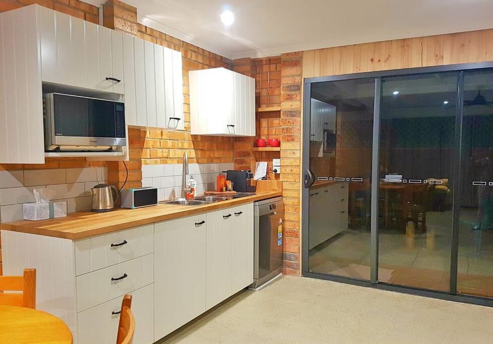 Kitchen with Fully Equipped