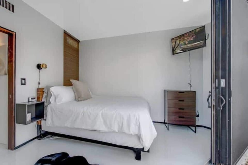 The Master bedroom has a queen-size bed, with a good-sized closet. Sheets are high quality and mattresses are new, comfortable, and well protected with mattress encasement, and waterproof mattress protectors.