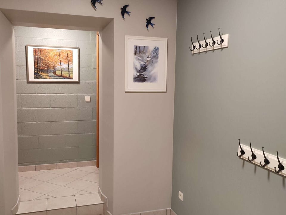 Entrance / Reception