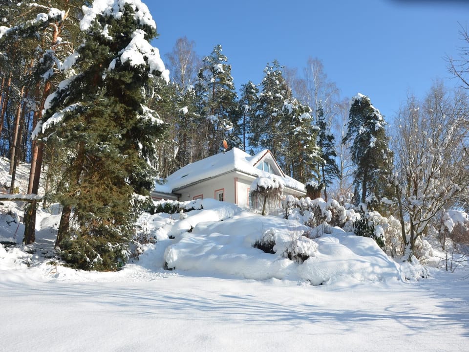 Holiday Home Exterior [winter]