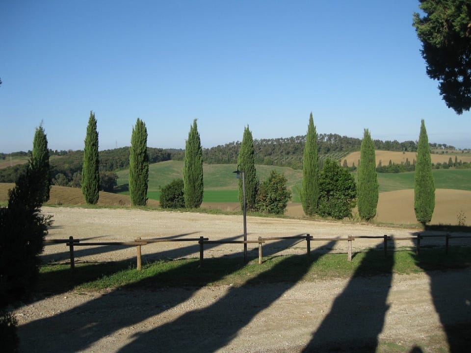 Surroundings [summer] (1-5 km)
