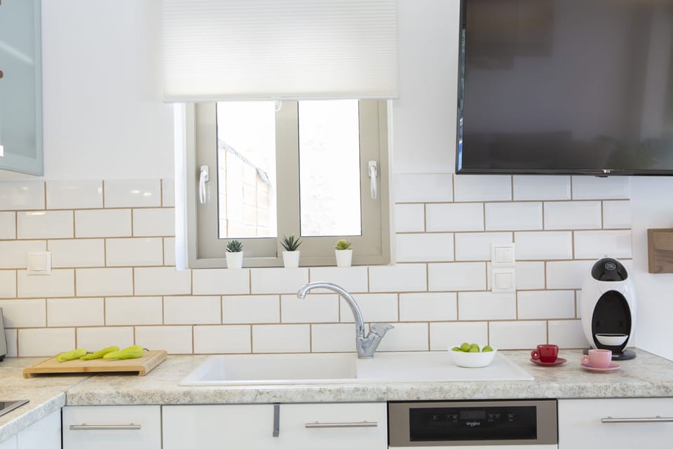 kitchen (1)