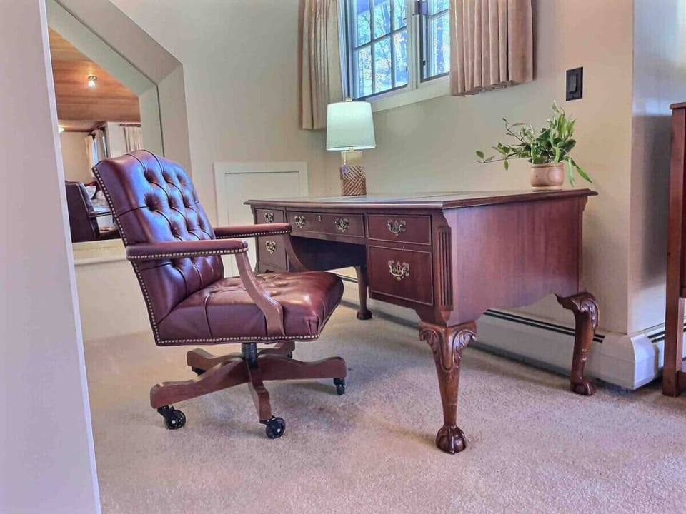 Work from home with wicked fast internet and a large desk in the master suite.