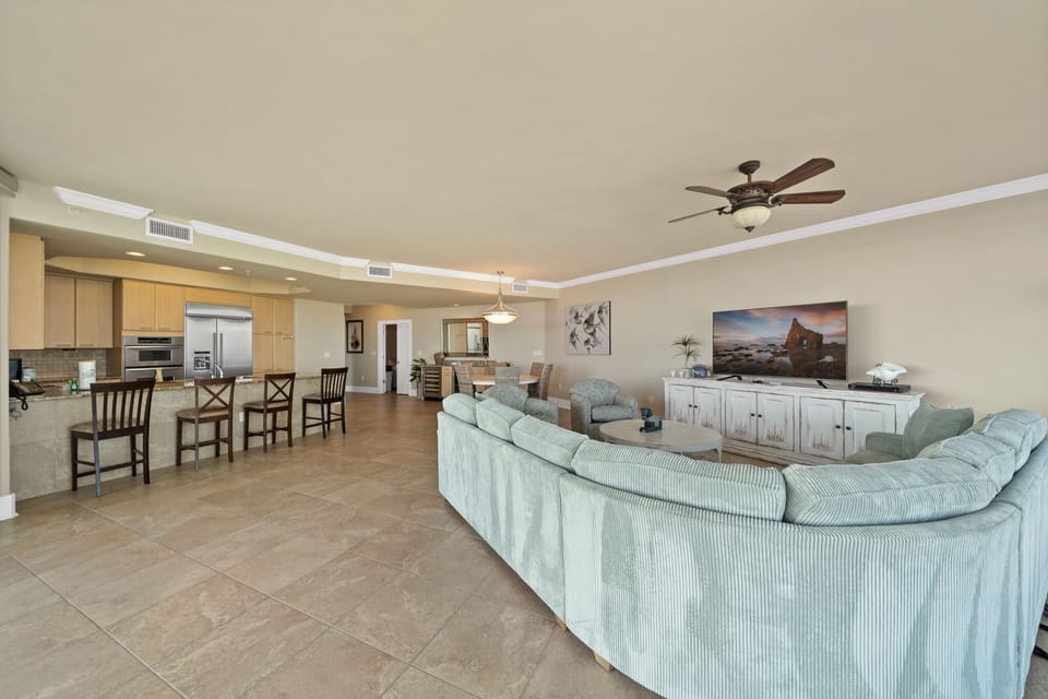 Caribe Resort D410 Living Room