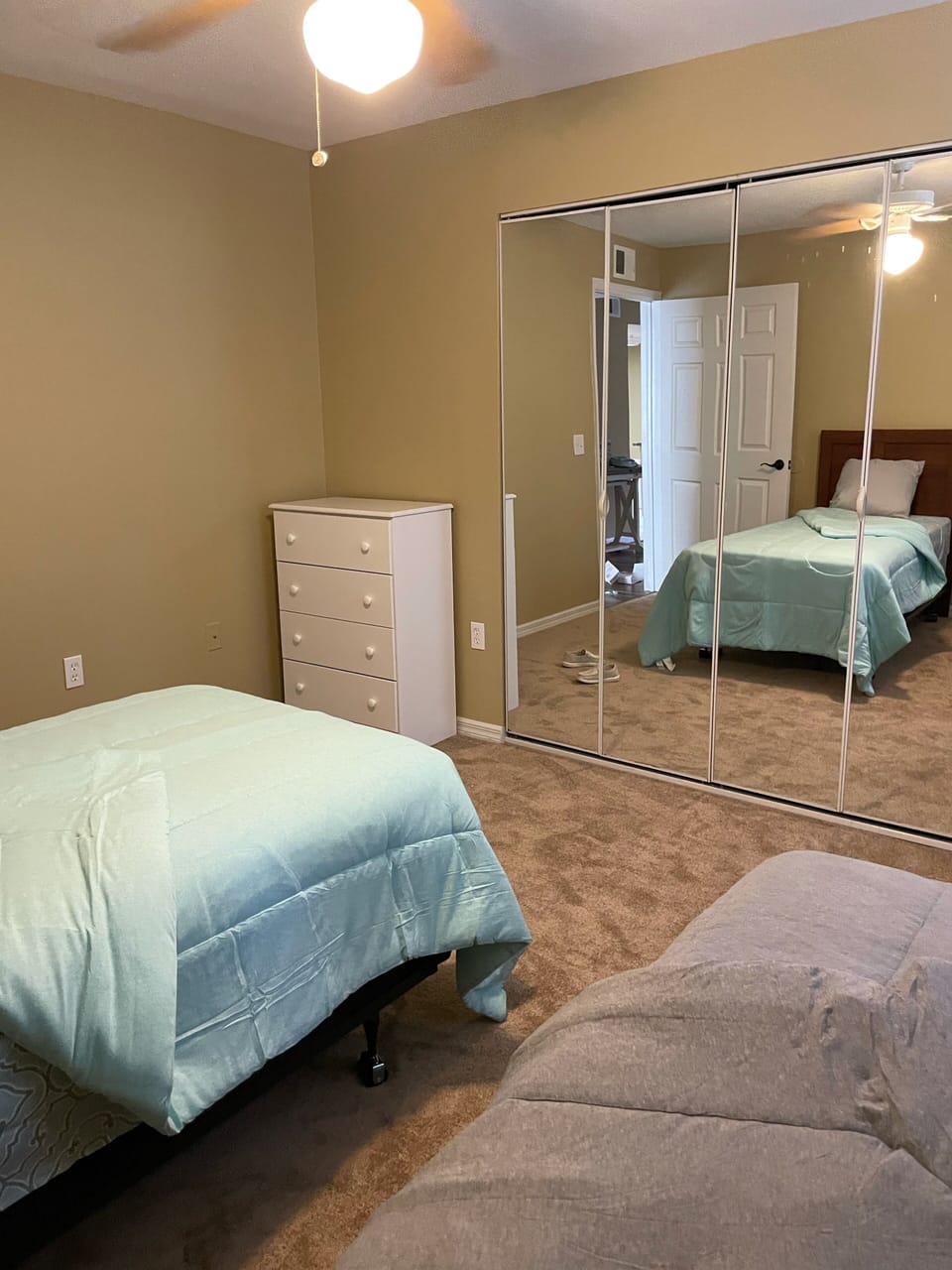 3rd twin beds 