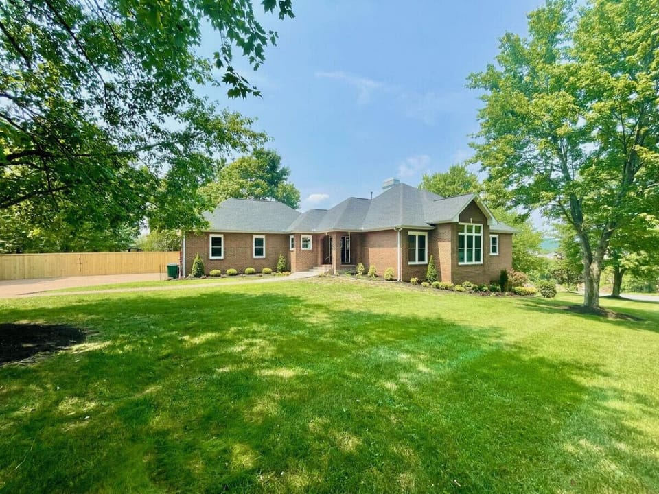 Front yard view of this charming home