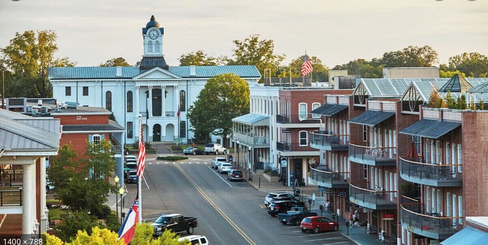 The Square in Downtown Oxford 