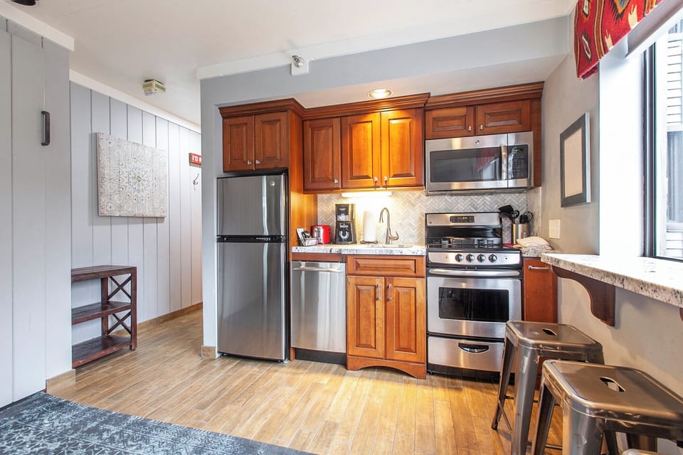 Kitchenette