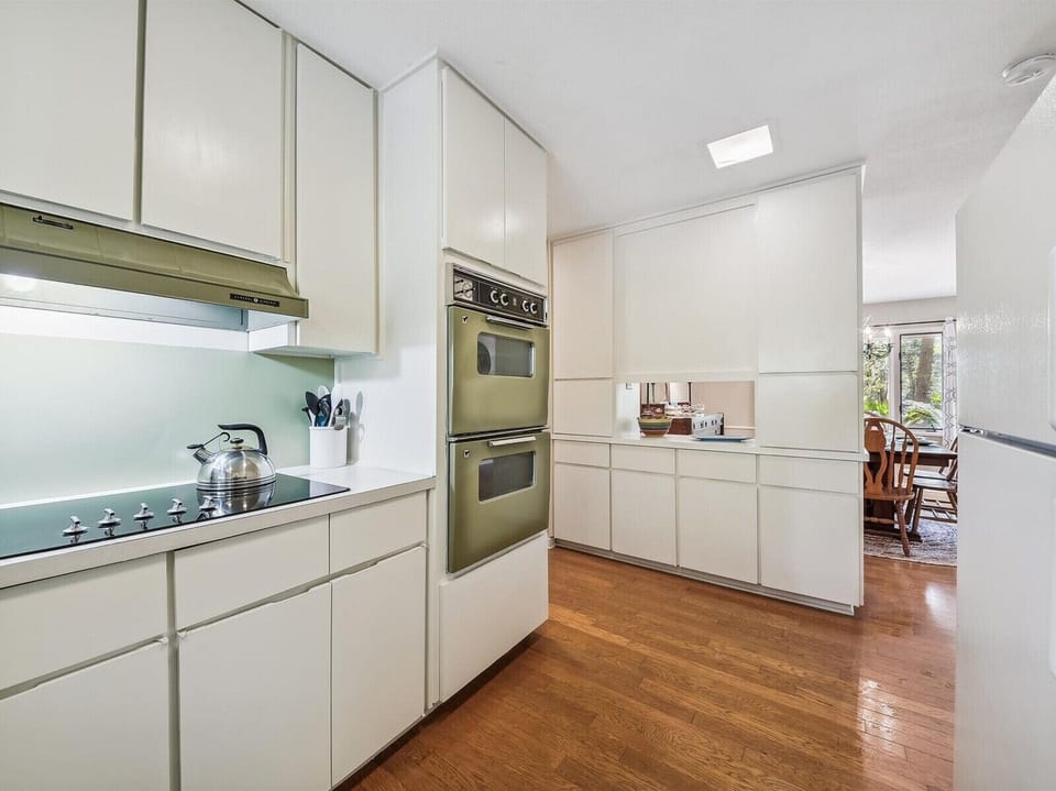 Kitchen at 63 Mooring Buoy