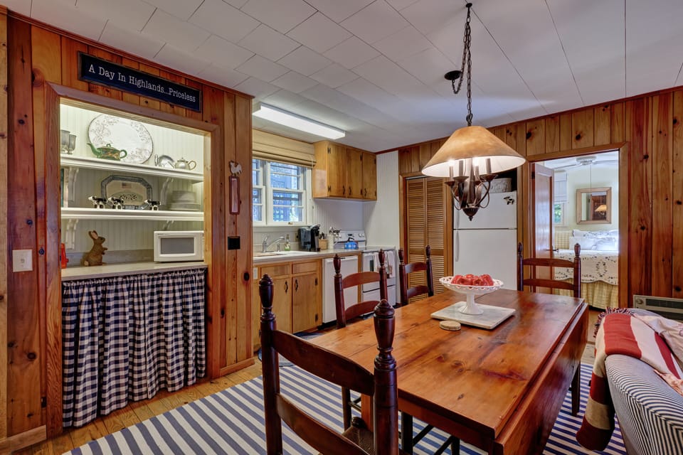Kitchen/Dining