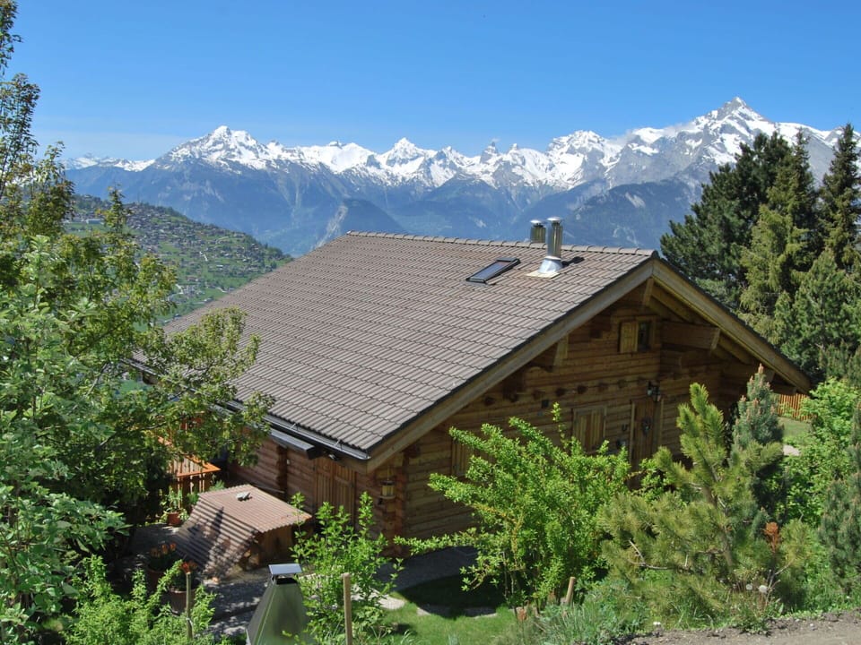 Sky, Plant, Mountain, Building, Leaf, Tree, Natural Landscape, Highland, House, Biome