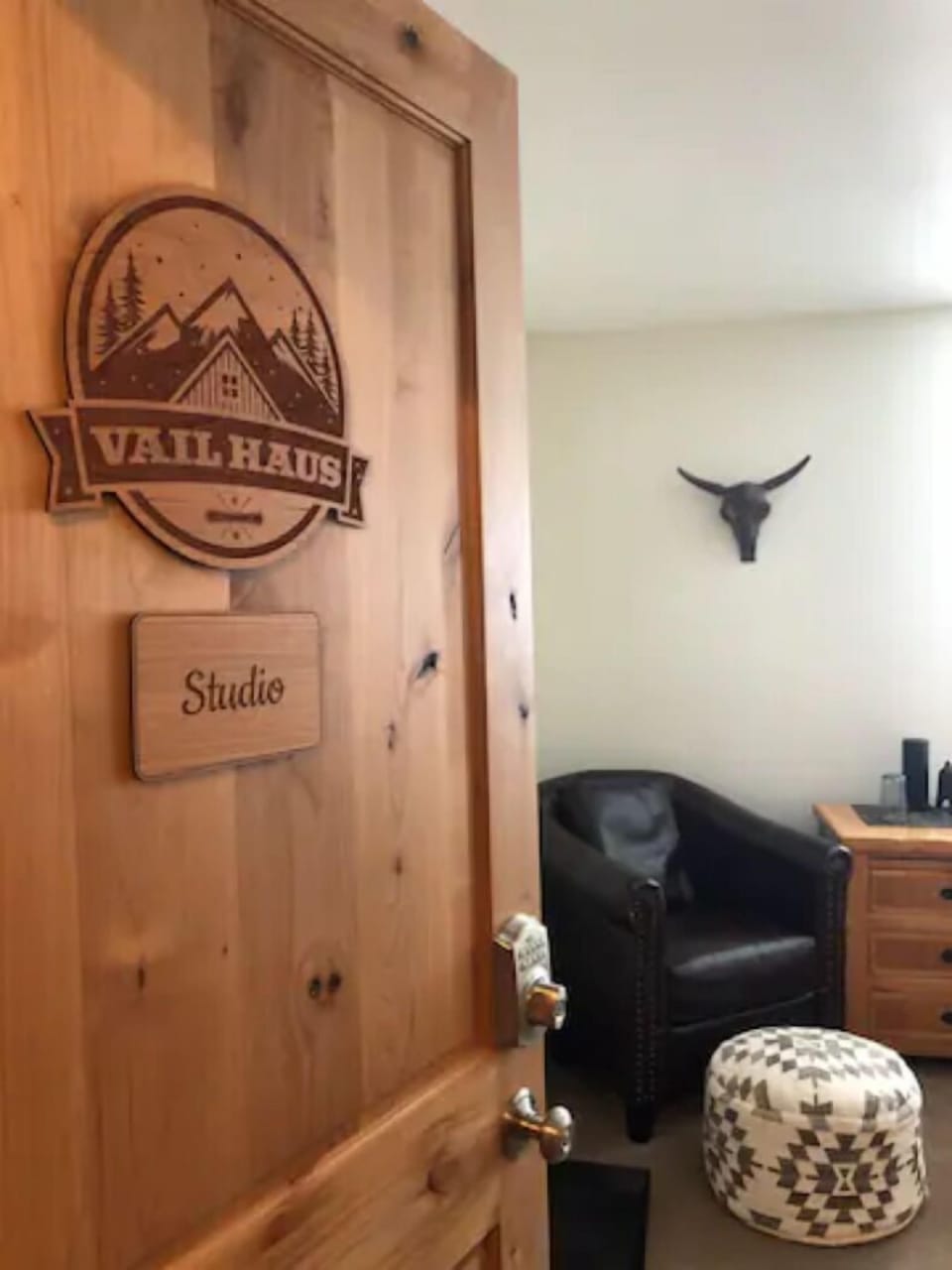 VAIL HAUS Studio's Private Entrance