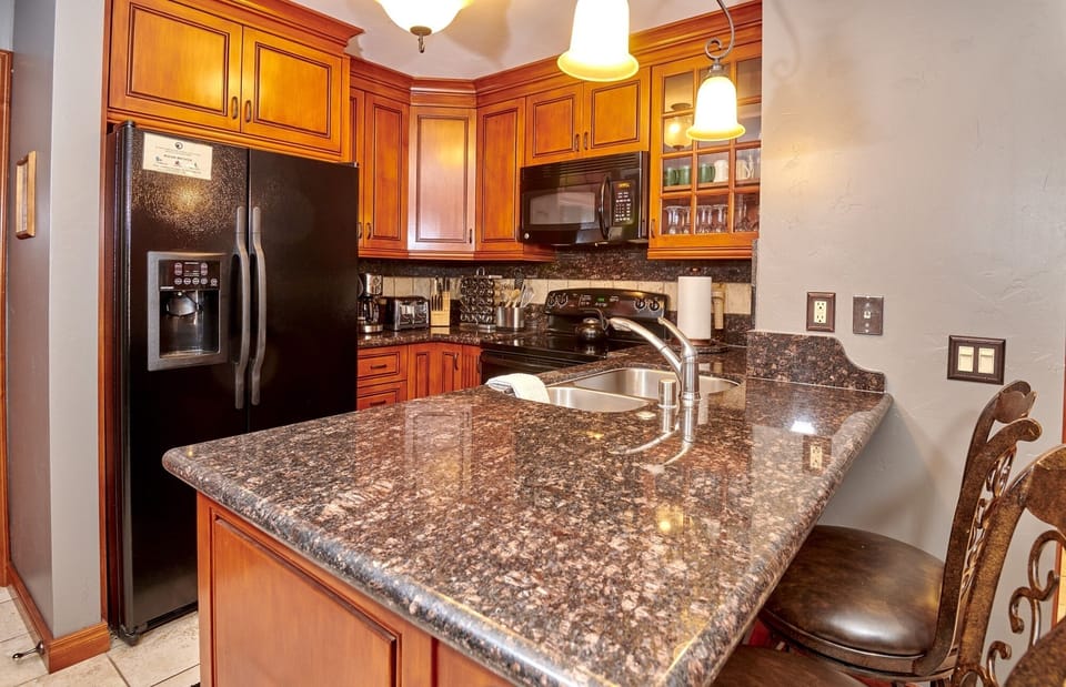 Chair, Furniture, Room, Indoors, Kitchen Island