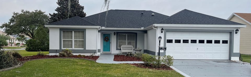 Beautiful three bedroom 2 bath split family home