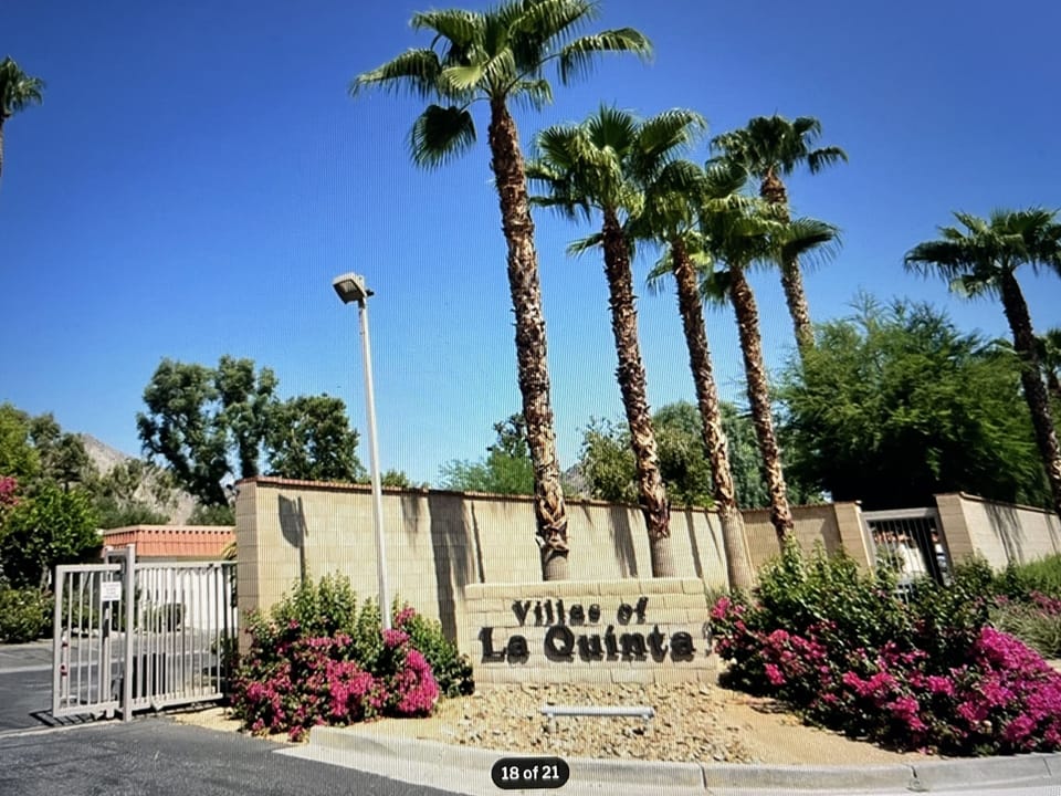 The Villas at La Quinta gated entry