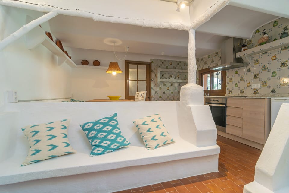 VILLA MARIA 6 - Beautiful villa in exclusive area near the beach. House in Serra de Tramuntana