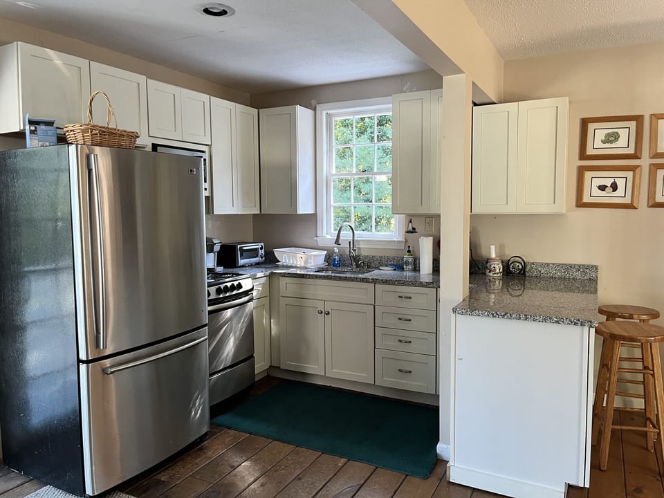 Guest cottage full kitchen