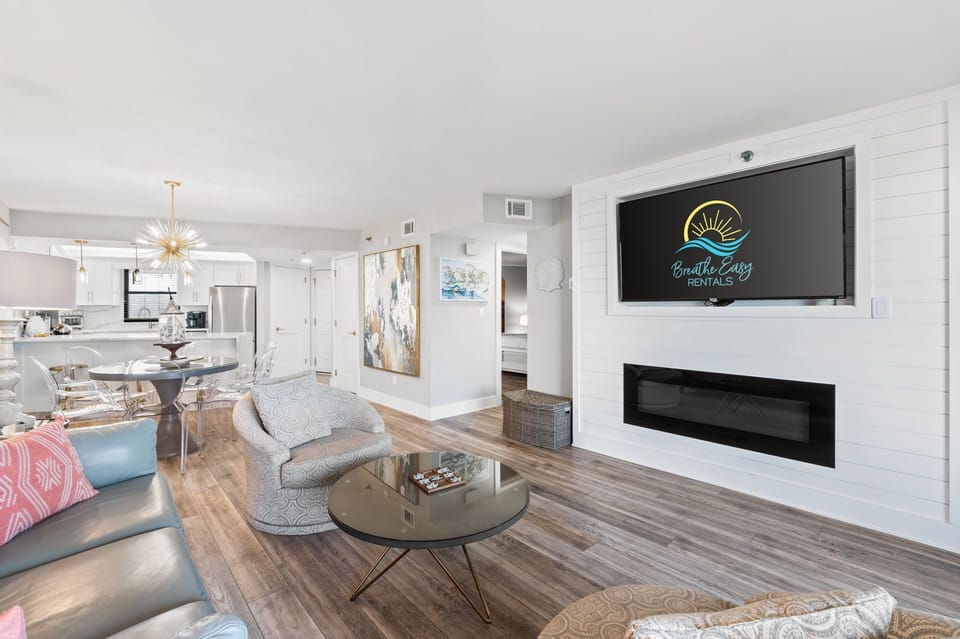 The entire living area is open with a flat screen TV with cable and free wifi.

Professionally Managed by
Breathe Easy Rentals