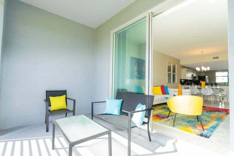 Amenities Center Pool View