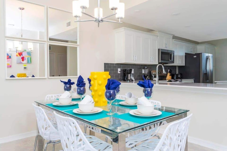 Dining Table for 6 