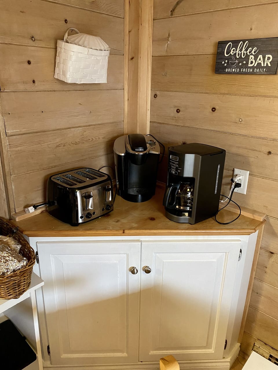 Coffee Bar (12 pot and single Keurig)