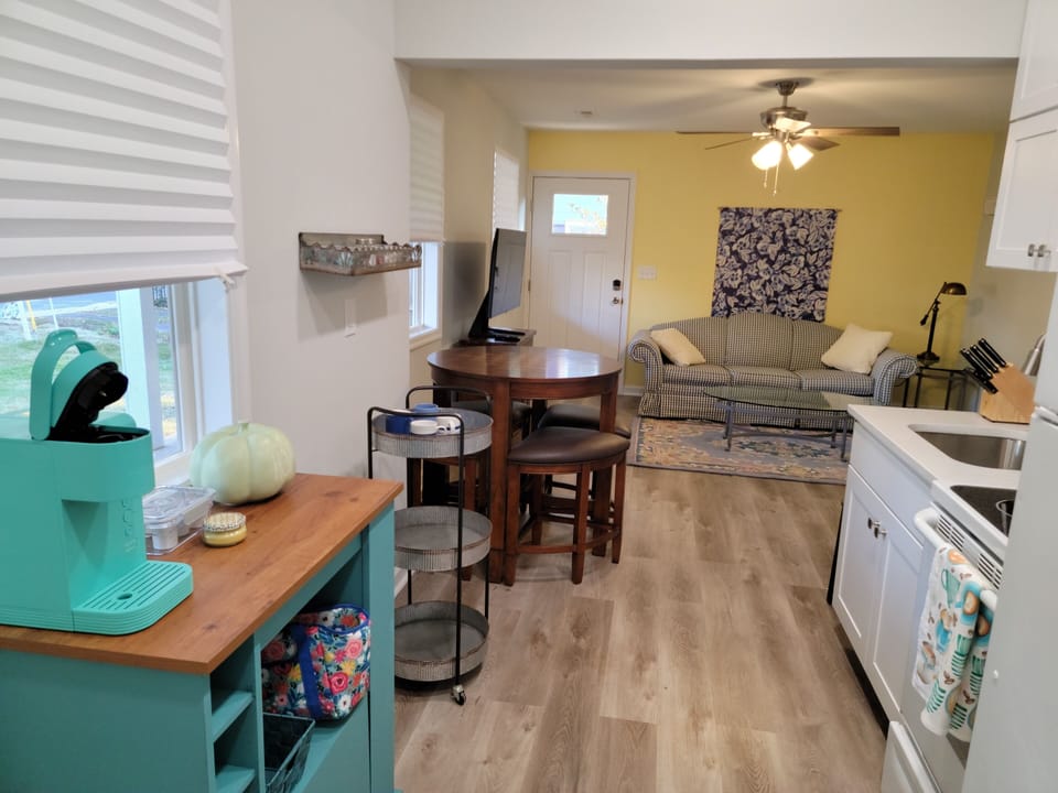 Kitchen, living room view 