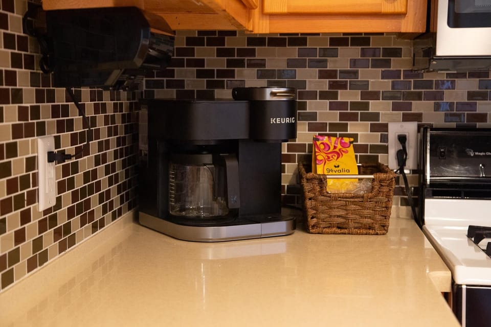 Coffee Bar with coffee and tea