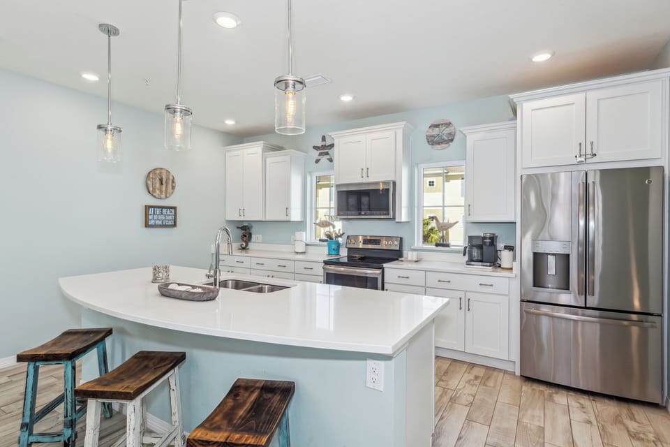 Kitchen with large center island
